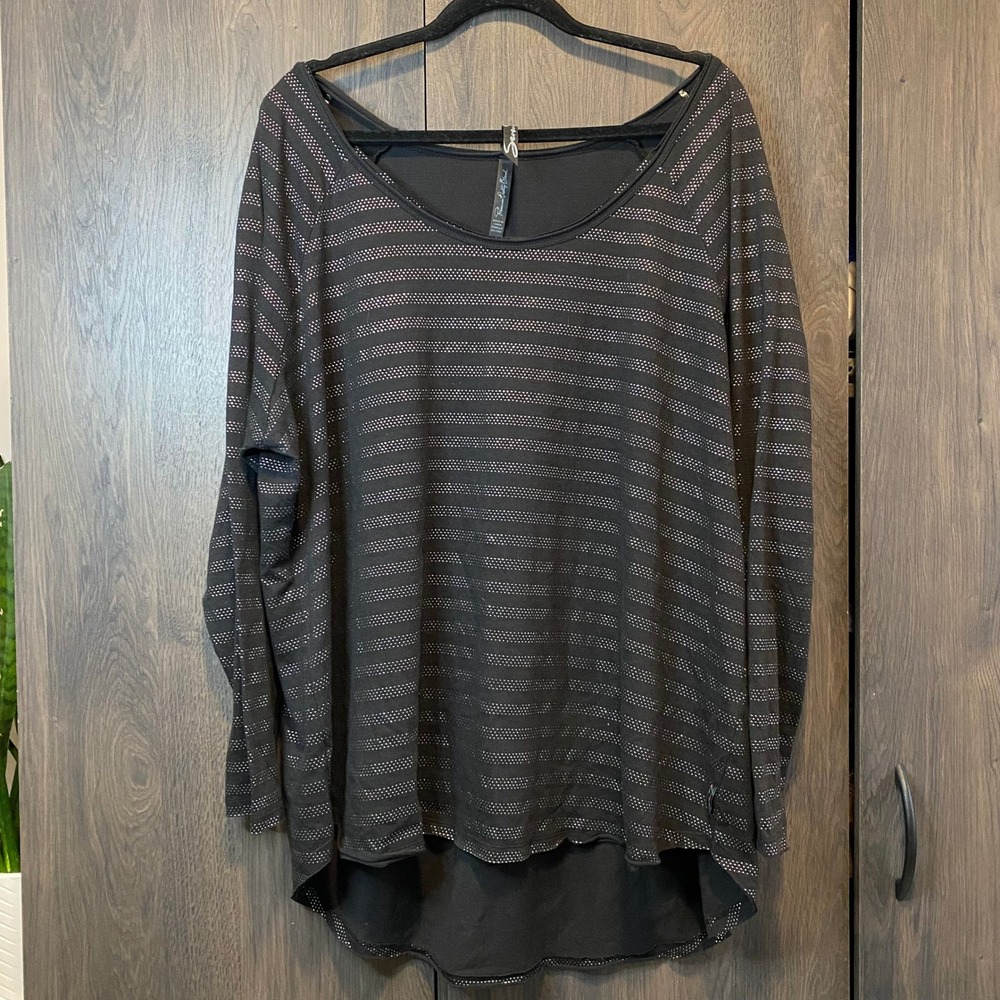 Seven7 Luxe‎ Womens Plus Size 22/24 Black Silver Studded Striped High Low Top